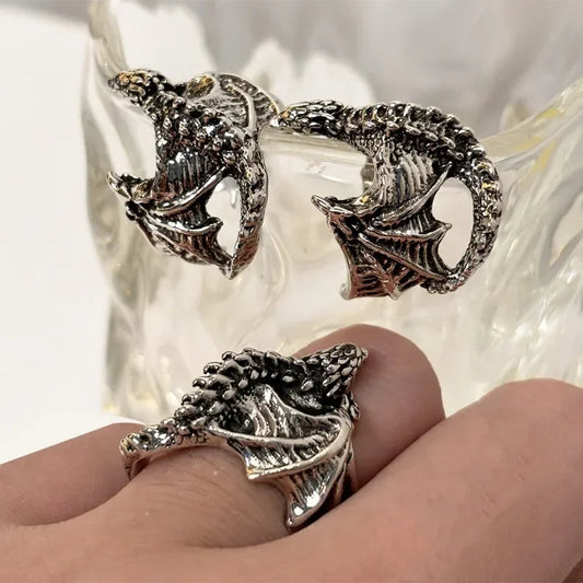 PUNK DRAGON RING