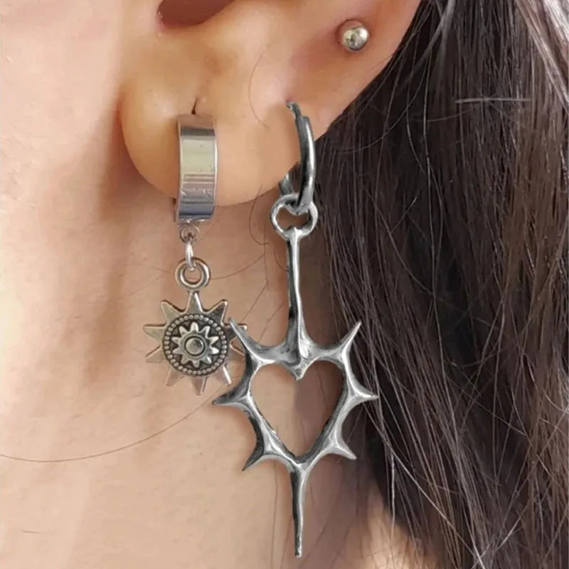 PUNK THORNS LOVE HEART PENDANT EARRINGS